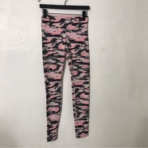 Lululemon leggings size 4